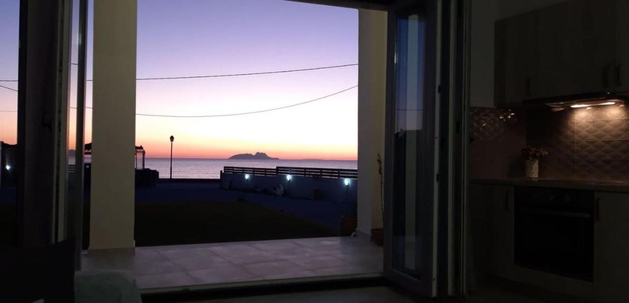 Coral Sea Apartment Kokkinos Pyrgos Zewnętrze zdjęcie