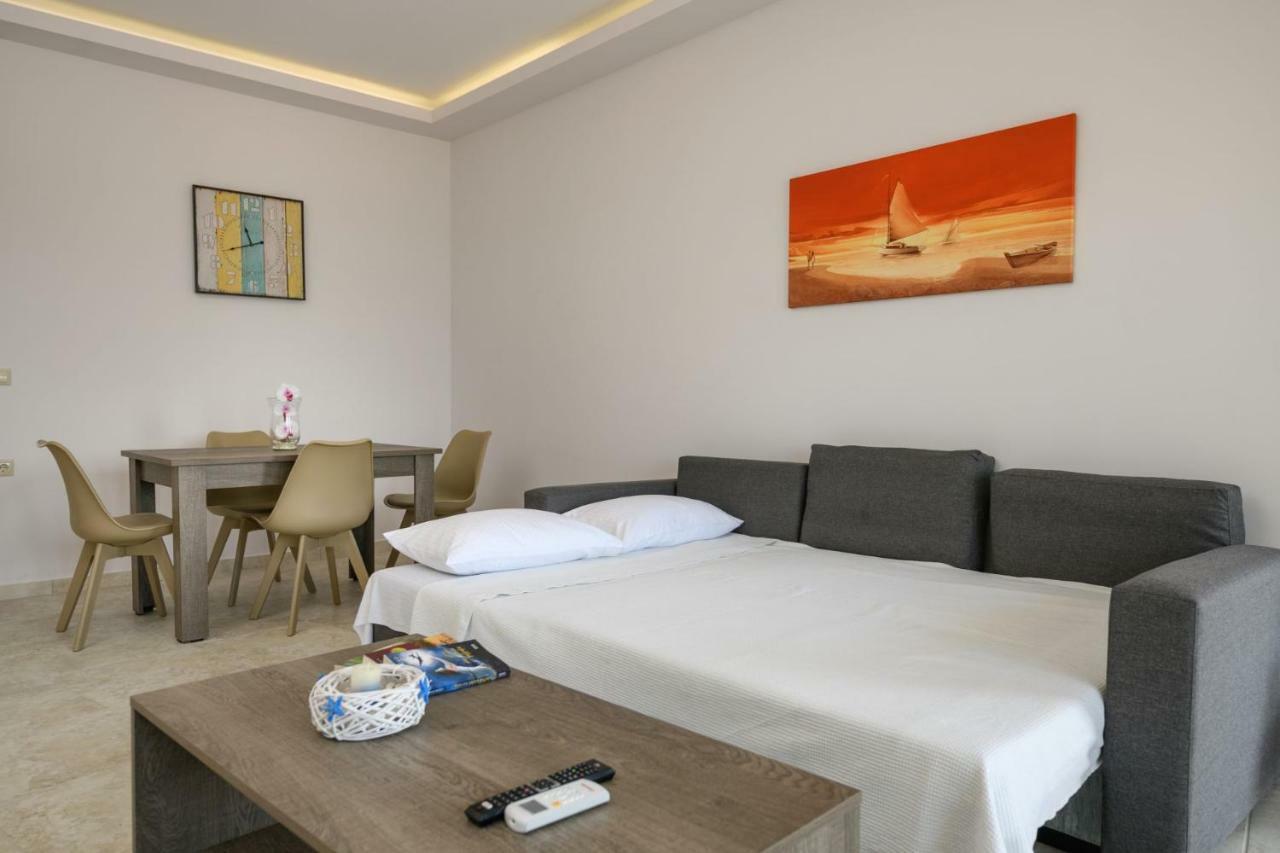 Coral Sea Apartment Kokkinos Pyrgos Zewnętrze zdjęcie